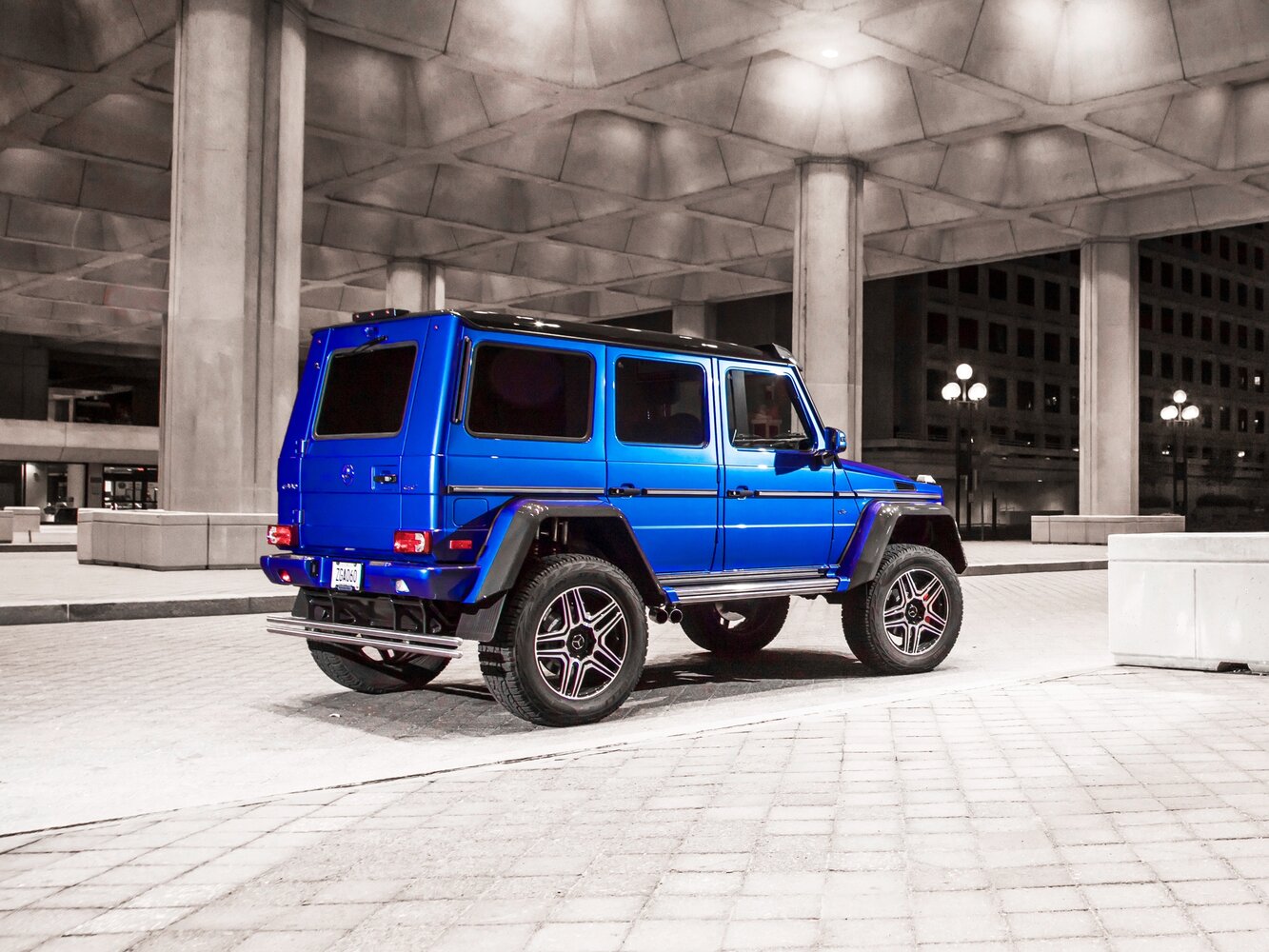 Mercedes-Benz G-Класс, II (W463) facelift 4, 2015–2018, SUV 5 door 4x4: Rear three-quarter view