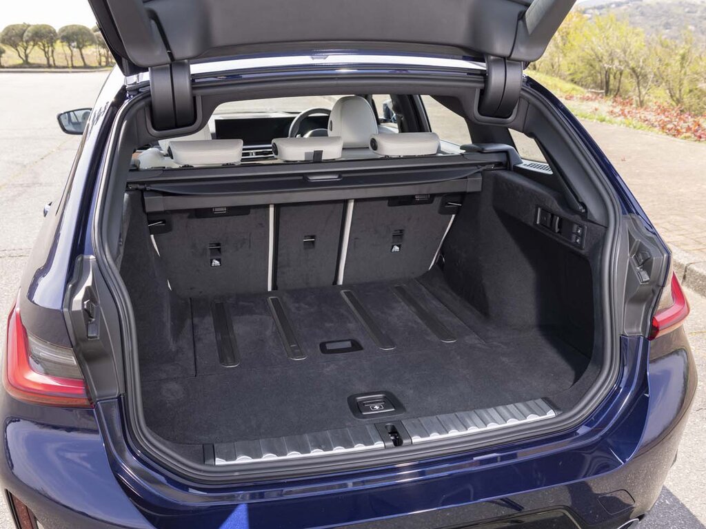 BMW 3-series, Generation 7, G20, facelift, Japan, 09.2022 - present: generation photograph 1330967