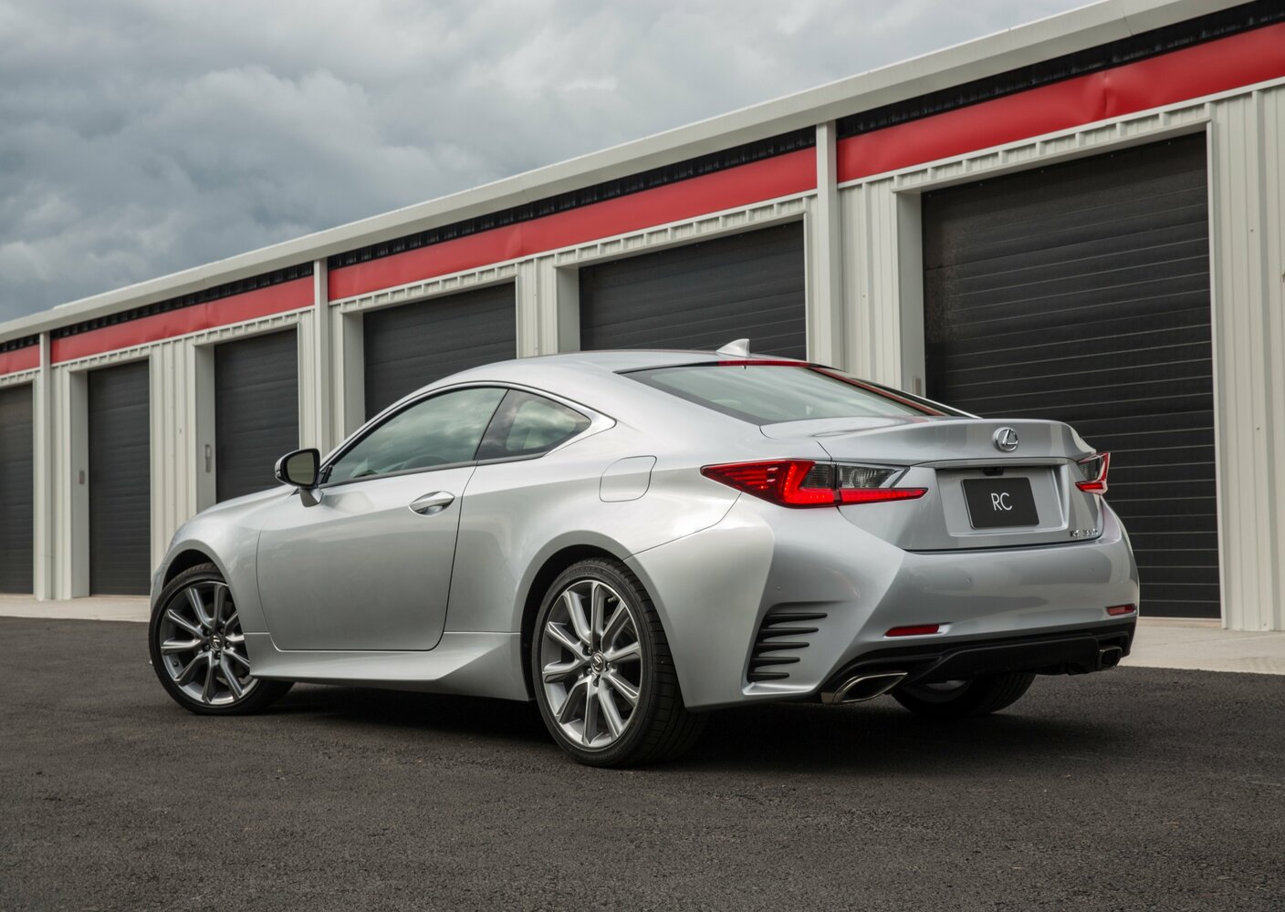 Lexus RC, I, 2014–2018, Coupe: Rear three-quarter view