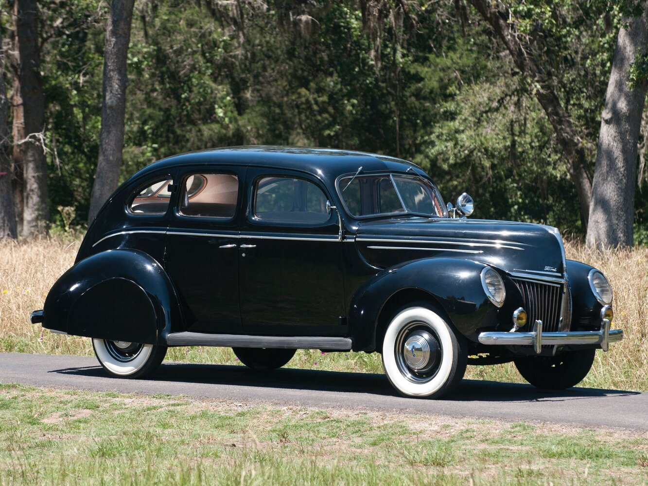 Ford V8, II (Model 91A-73B), 1938–1939, Фастбек: Вид сбоку