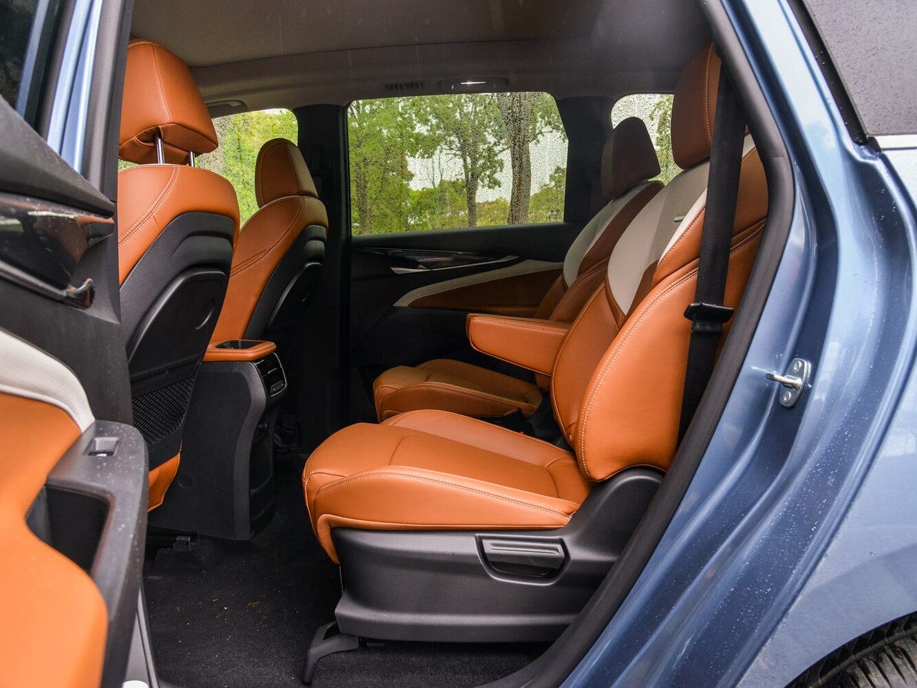 Maxus G50 Plus, , 2021–2025, Minivan: Rear cabin