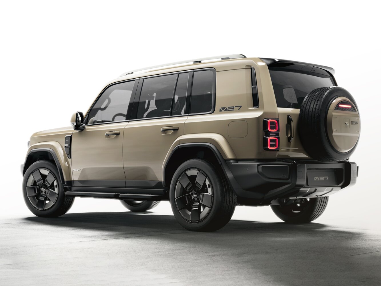 iCaur V27, , 2025–2026, SUV 5 door: Rear three-quarter view