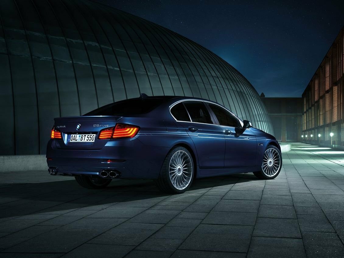Alpina B5, F10/F11 Рестайлинг, 2013–2017, Седан: Вид сзади в три четверти