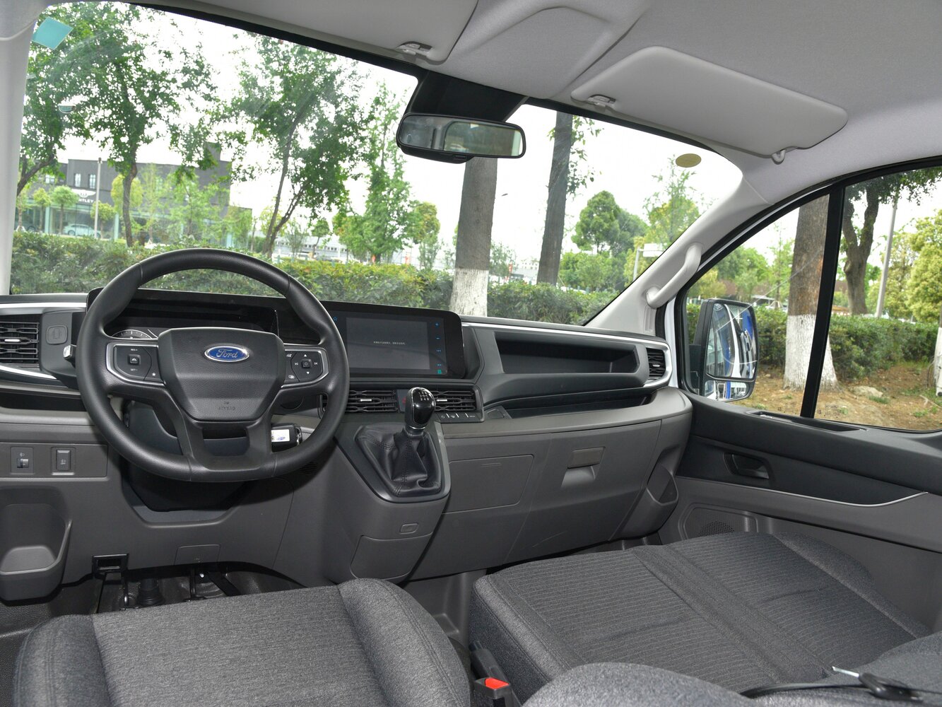 Ford Transit Custom, I (China Market), 2023–2026, Van LWB: Front cabin