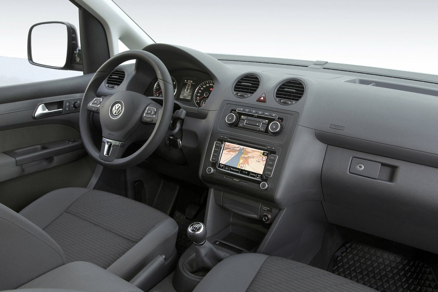 Volkswagen Caddy, III facelift, 2010–2015, Compact MPV Maxi: Front cabin