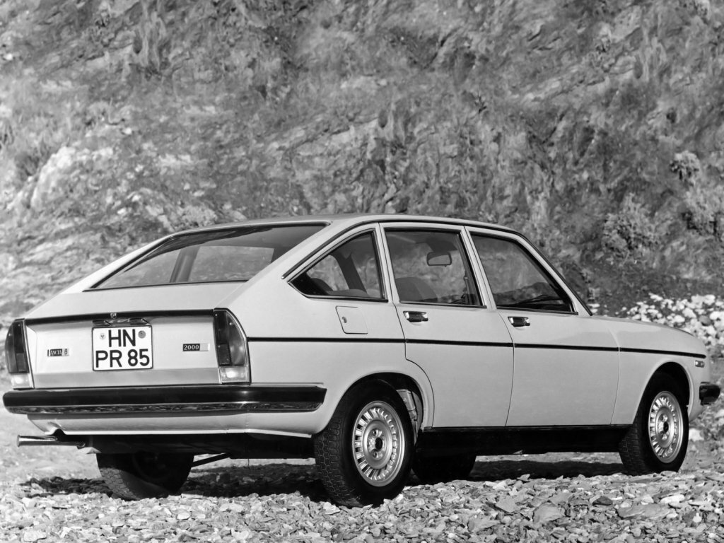 Lancia Beta, , 1972–1984, Седан: Вид сзади в три четверти