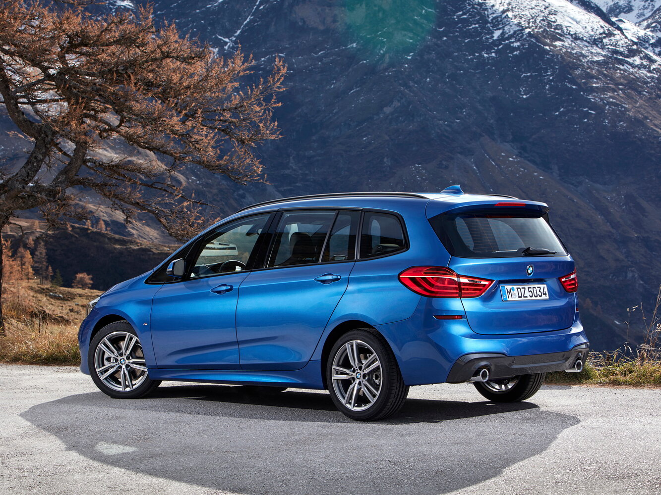 BMW 2 серии Gran Tourer, F46 facelift, 2018–2022, Compact MPV Gran Tourer: Rear three-quarter view