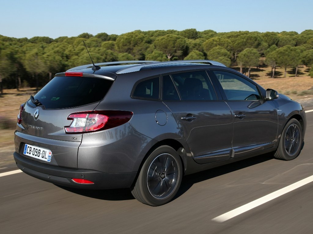 Renault Megane, III, 2008–2014, Estate 5 door: Rear three-quarter view