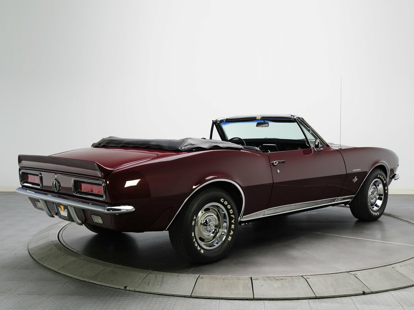 Chevrolet Camaro, I, 1967–1969, Кабриолет: Вид сзади в три четверти