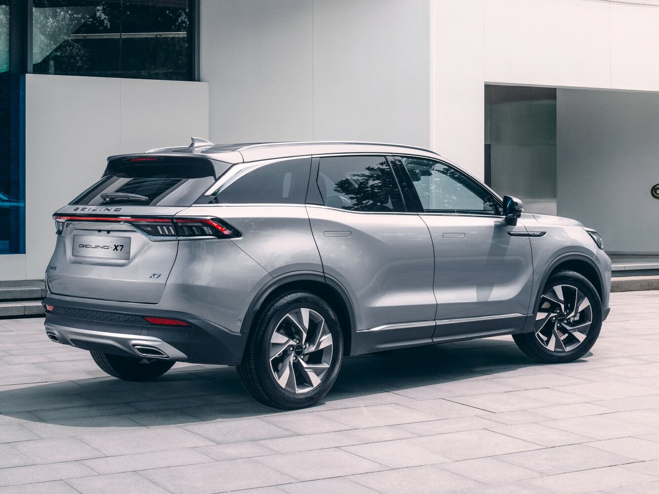 BAIC X7, I, 2020–2025, Внедорожник 5 дв.: Вид сзади в три четверти