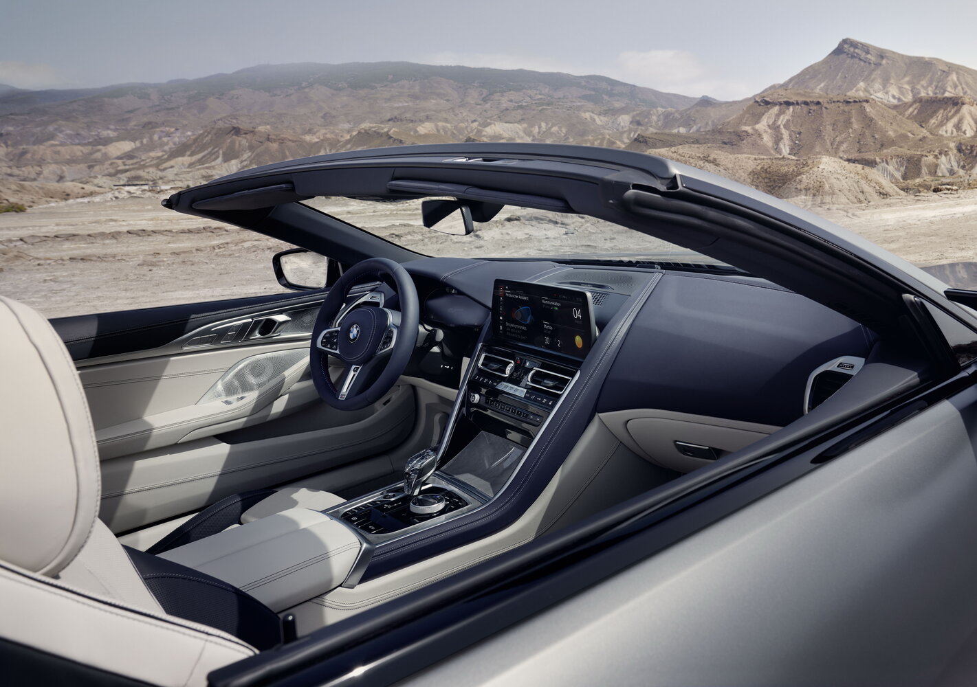 BMW 8 серии, II (G14/G15/G16) Рестайлинг, 2022–2026, Кабриолет: Передняя часть салона