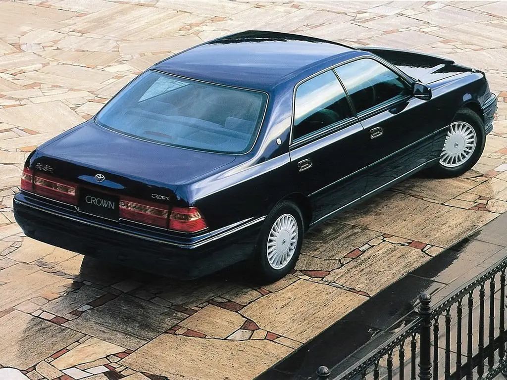 Toyota Crown, 10 поколение, S150, Седан, Япония, 07.1995 - 06.1997: фото поколения 6