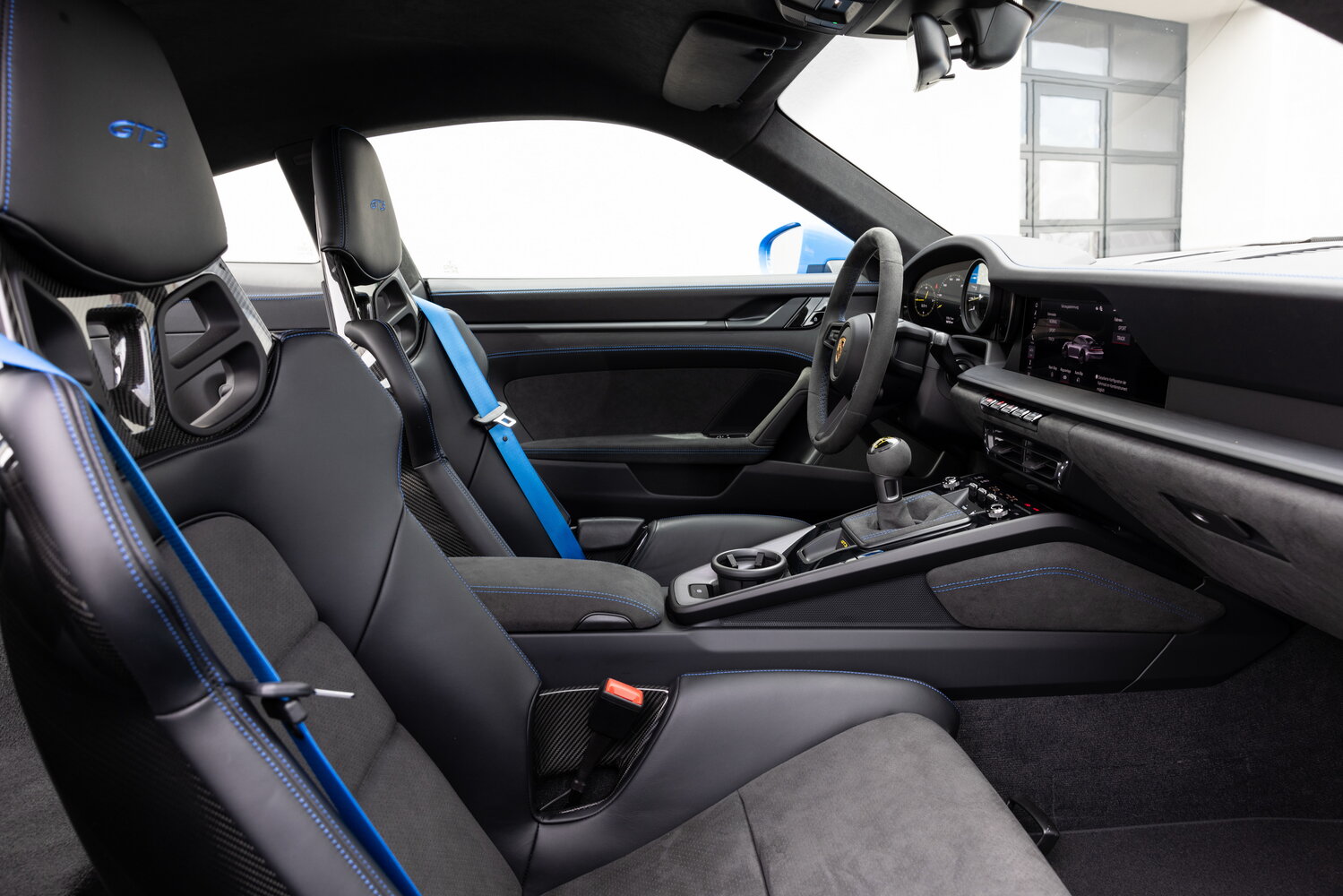 Porsche 911 GT3, 992, 2021–2025, Купе: Передняя часть салона