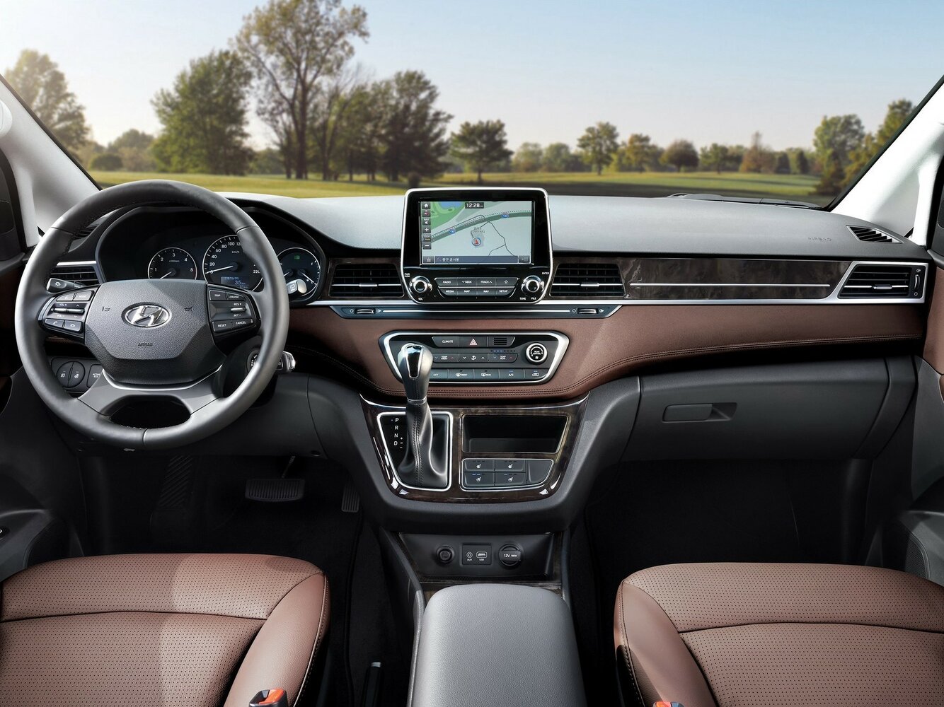 Hyundai Grand Starex, I Рестайлинг 2, 2017–2021, Минивэн: Передняя панель