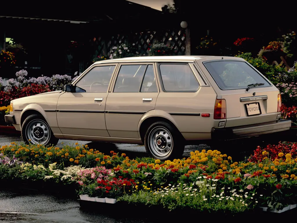 Toyota Corolla, 4 поколение, E70, рестайлинг, Универсал, США, 08.1982 - 07.1983: фото поколения 2