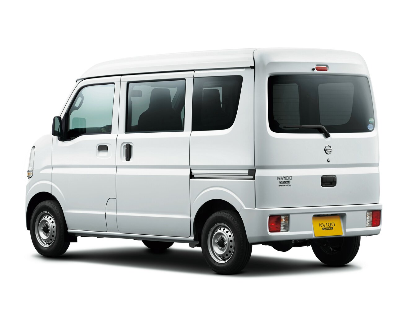 Nissan NV100 Clipper, III, 2015–2026, Микровэн: Rear three-quarter view
