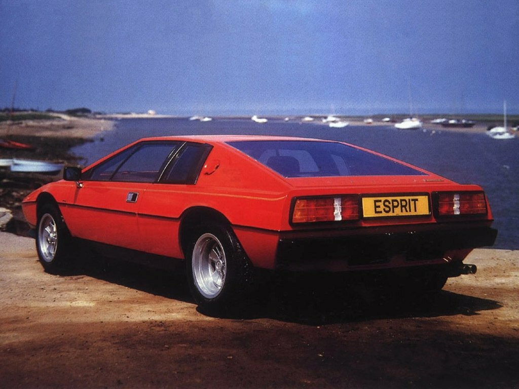 Lotus Esprit, II, 1978–1981, Купе: Вид сзади в три четверти