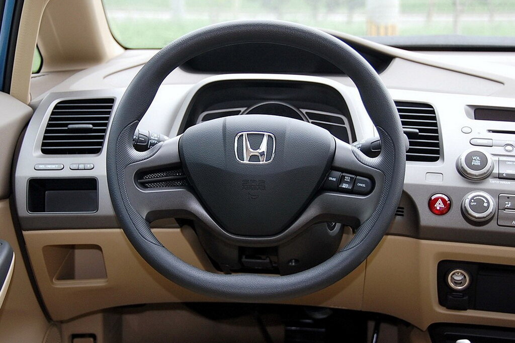 Honda Civic, 8 поколение, Седан, Китай, 09.2005 - 05.2009: фото поколения 10