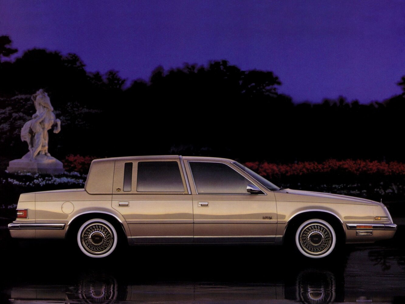 Chrysler Imperial, VII, 1990–1993, Седан: Вид сбоку