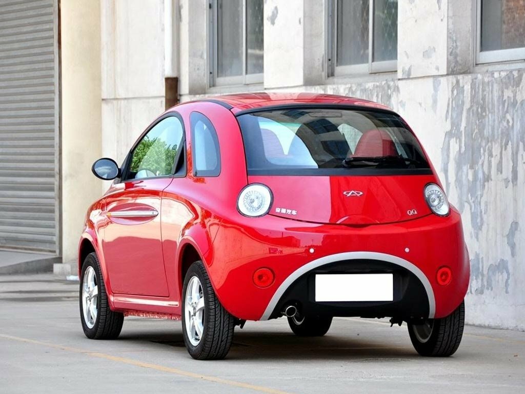 Chery QQme, I, 2009–2011, Хэтчбек 3 дв.: Вид сзади в три четверти
