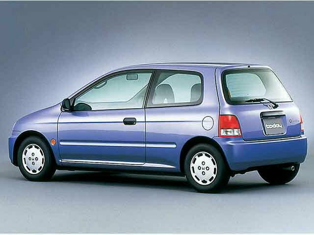 Honda Today, II, 1993–1998, Hatchback 3 door: Rear three-quarter view