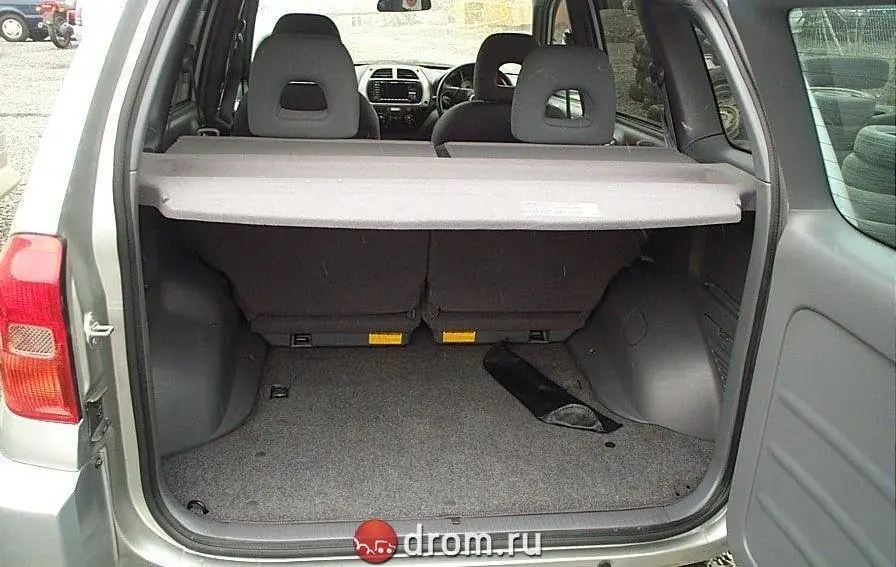 Toyota RAV4, Generation 2, XA20, Japan, 05.2000 - 07.2003: generation photograph 17813