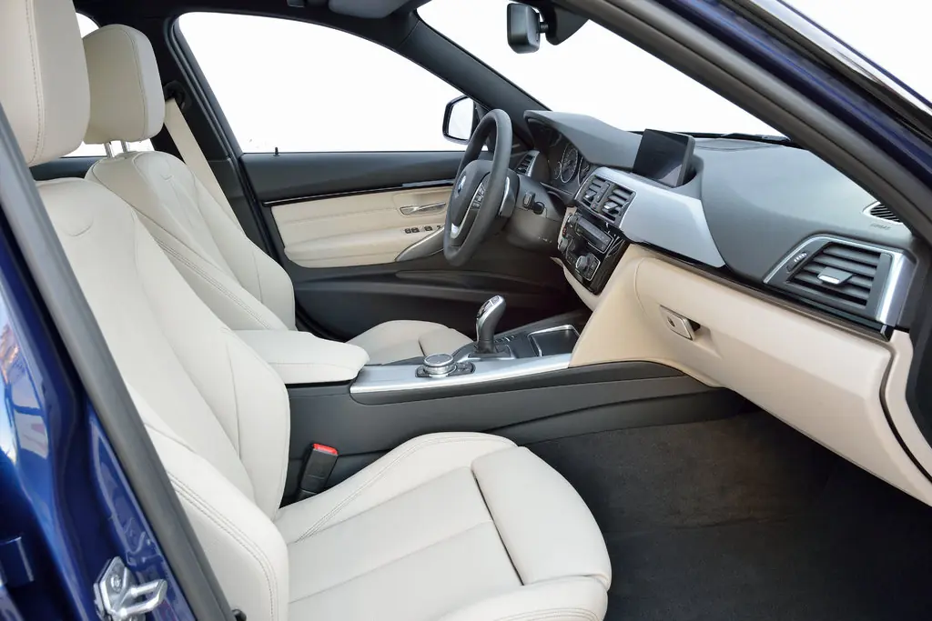 BMW 3-series, 6 поколение, F30, рестайлинг, Седан, Россия, 06.2015 - 01.2019: фото поколения 19