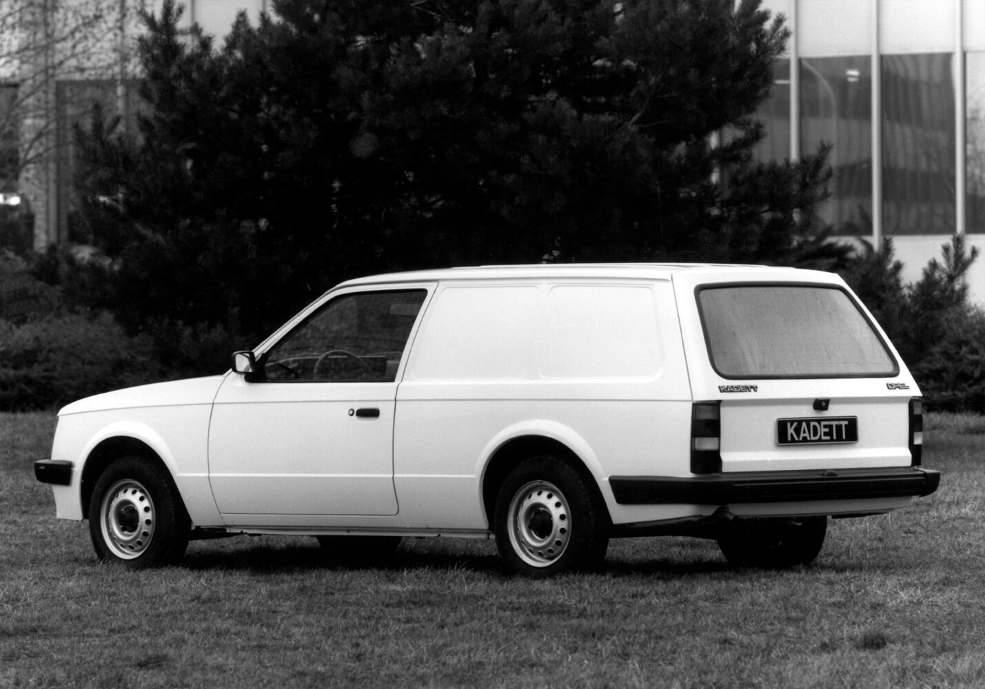Opel Kadett, D, 1979–1984, Фургон: Вид сзади в три четверти