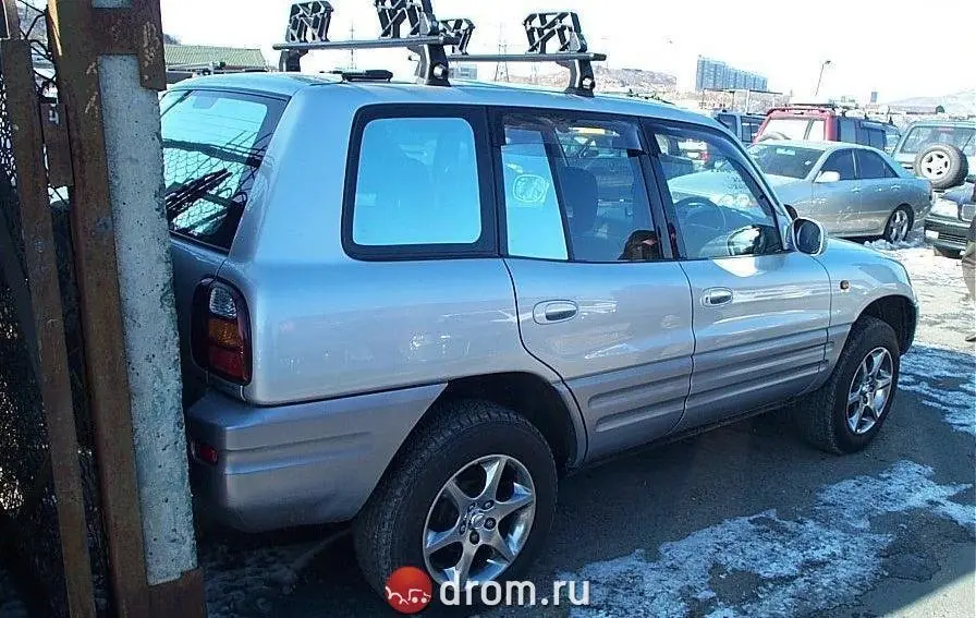 Toyota Rav4, 1 поколение, XA10, рестайлинг, Джип/suv 5 дв., Япония, 09.1997 - 04.2000: фото поколения 11