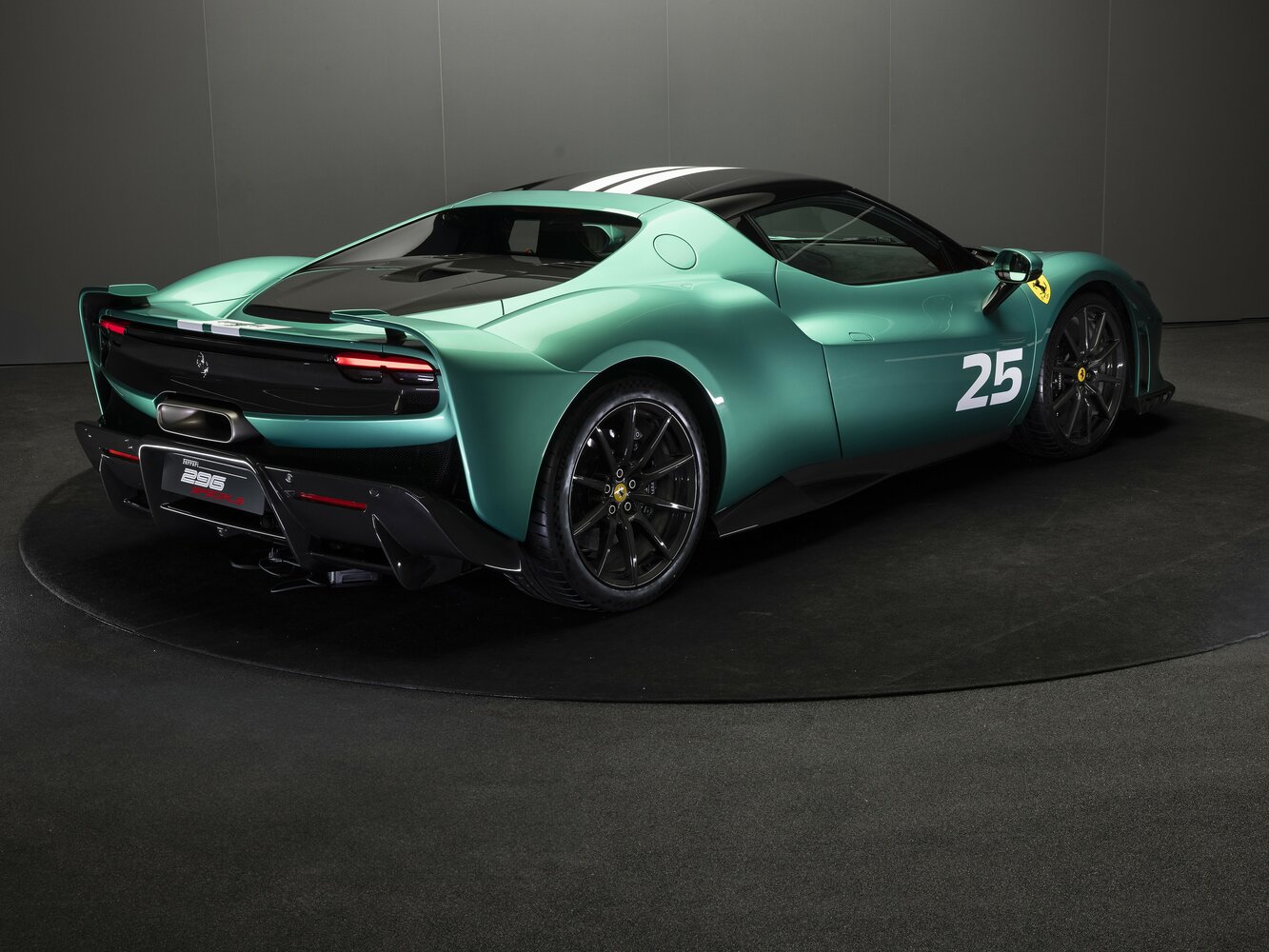 Ferrari 296, , 2021–2026, Coupe Speciale: Rear three-quarter view