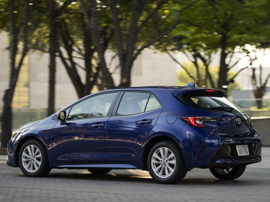 Toyota Corolla, 12 поколение, E210, рестайлинг, Хэтчбек 5 дв., США, 10.2022 - н.в.: фото поколения 9