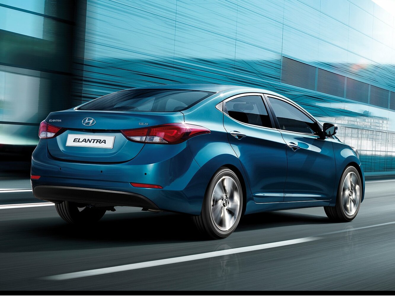 Hyundai Elantra, V (MD) Рестайлинг, 2013–2016, Седан: Вид сзади в три четверти