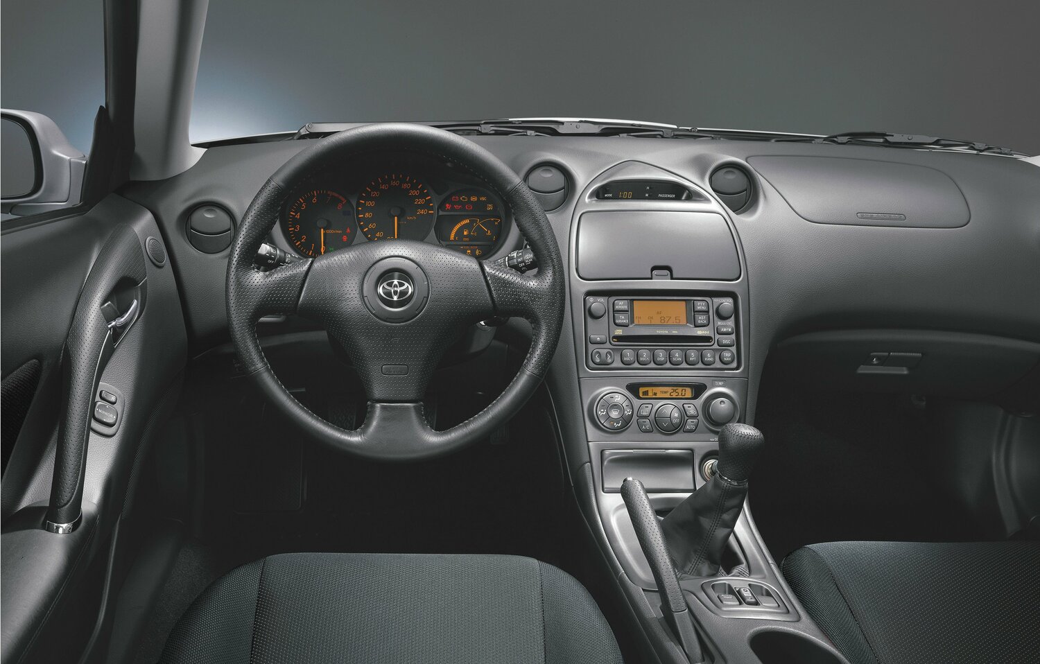 Toyota Celica, VII (T230) facelift, 2002–2006, Liftback: Dashboard
