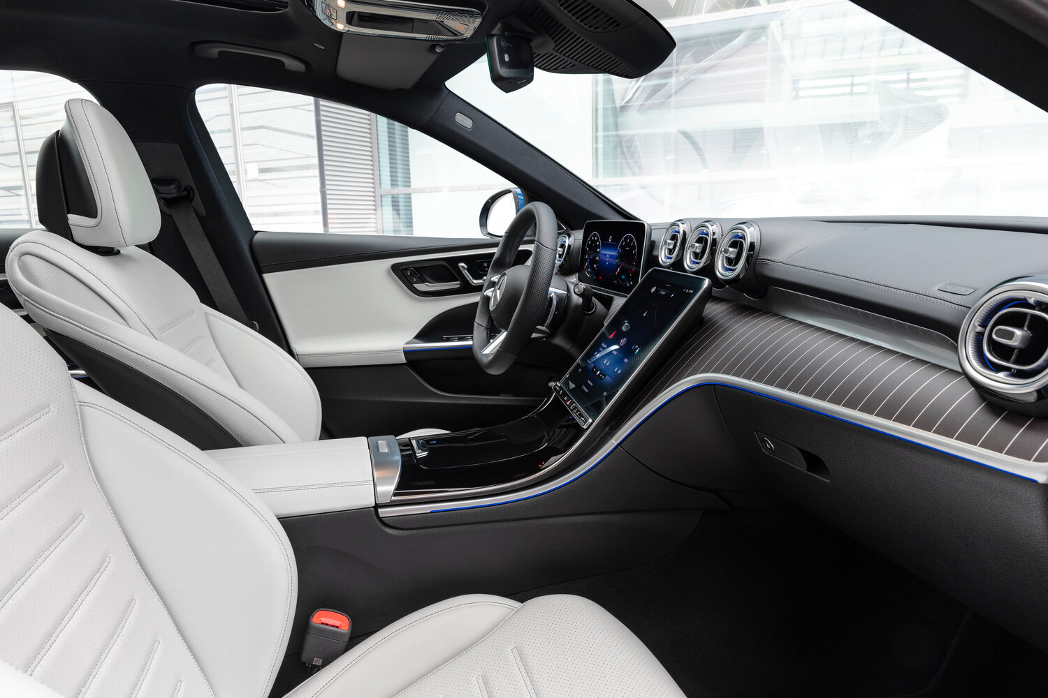 Mercedes-Benz C-Класс, V (W206), 2021–2026, Универсал 5 дв.: Передняя часть салона