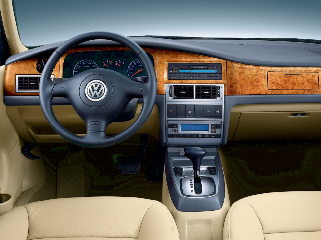 Volkswagen Santana, II Рестайлинг 2, 2008–2013, Седан: Передняя панель