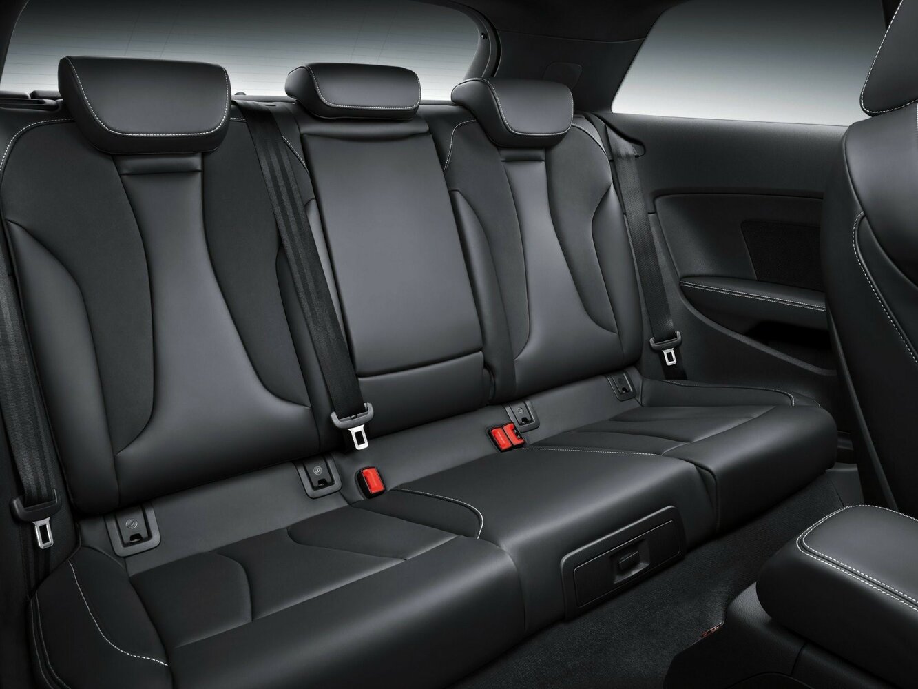 Audi A3, III (8V), 2012–2016, Хэтчбек 3 дв.: Задняя часть салона
