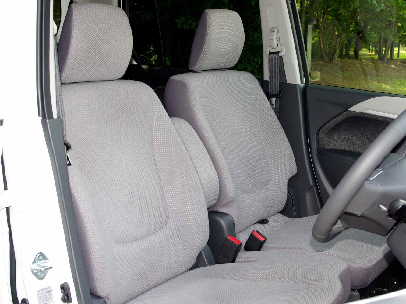 Suzuki Wagon R, V Рестайлинг, 2014–2017, Хэтчбек 5 дв.: Передняя часть салона