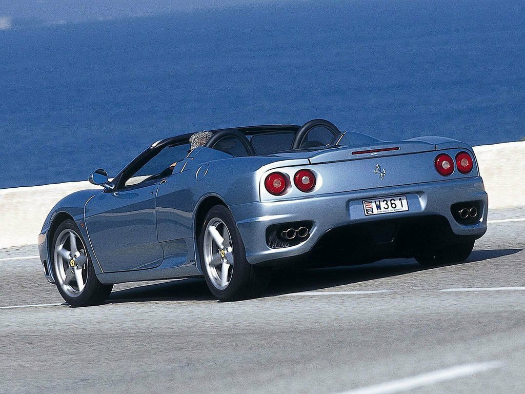 Ferrari 360, , 1999–2005, Спидстер Spider: Вид сзади в три четверти