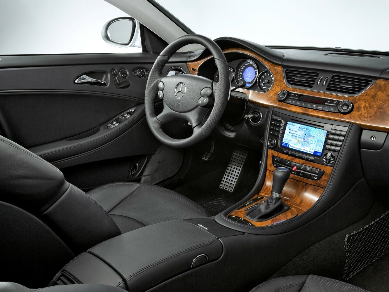 Mercedes-Benz CLS AMG, I (C219), 2005–2008, Седан: Передняя часть салона