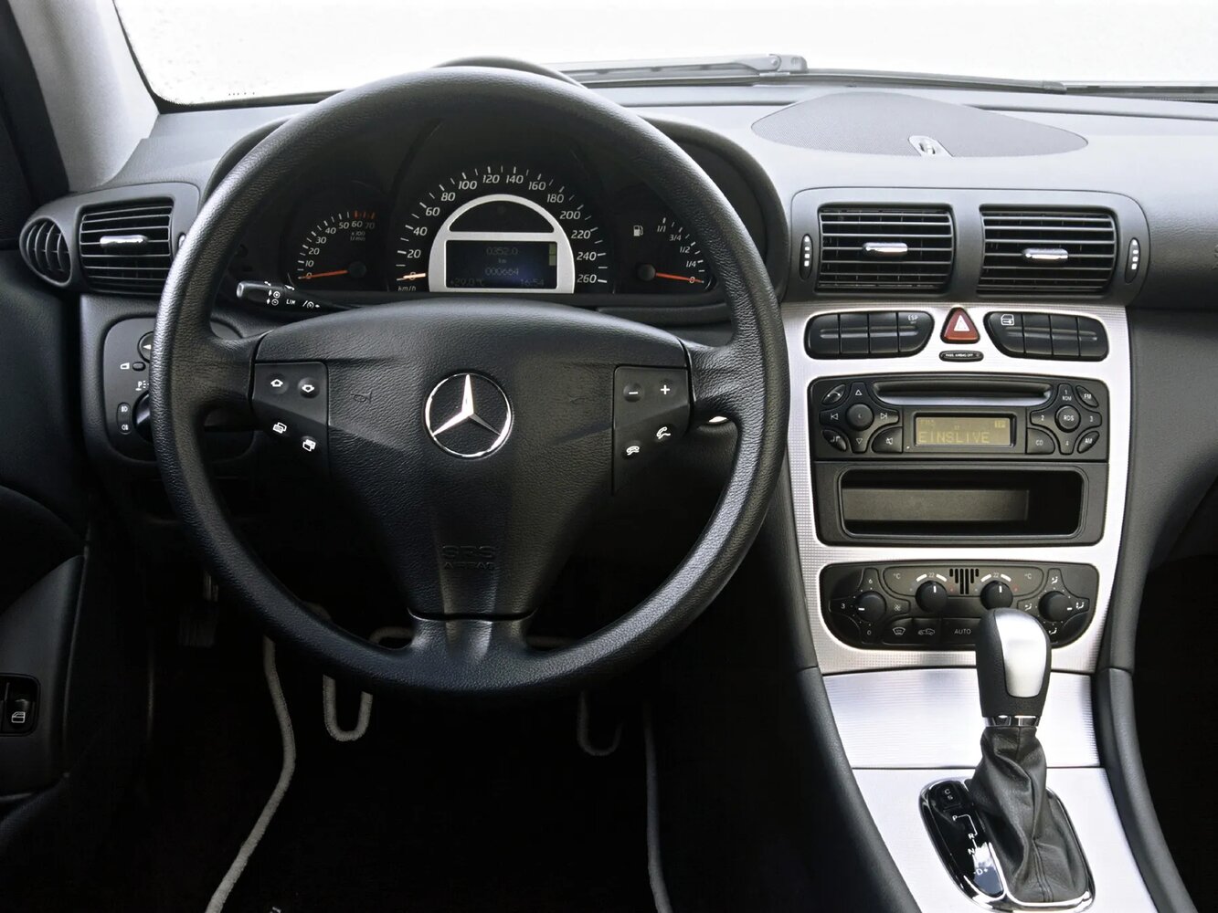 Mercedes-Benz C-Класс AMG, II (W203), 2001–2005, Хэтчбек 3 дв.: Передняя панель