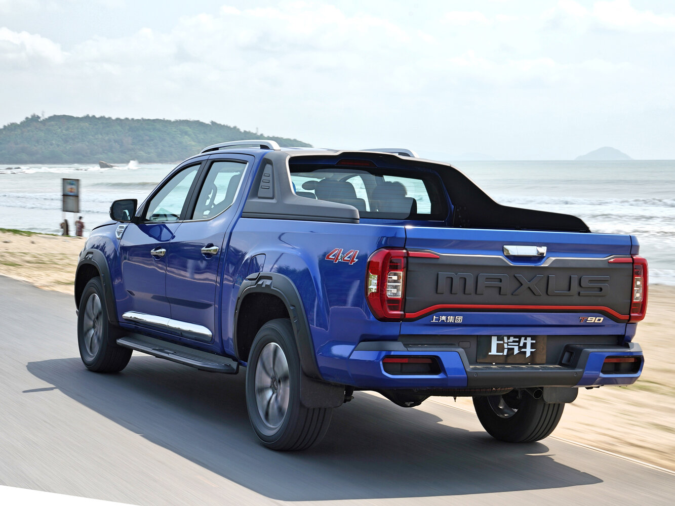 Maxus T90, , 2021–2023, Пикап Двойная кабина LWB: Вид сзади в три четверти