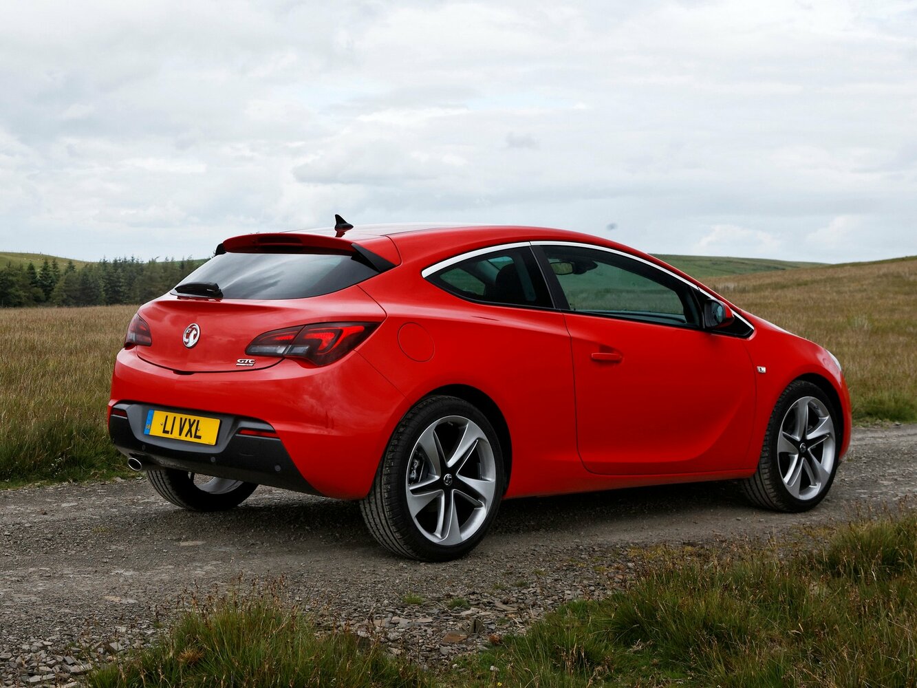 Vauxhall Astra, J, 2009–2015, Хэтчбек 3 дв.: Вид сзади в три четверти