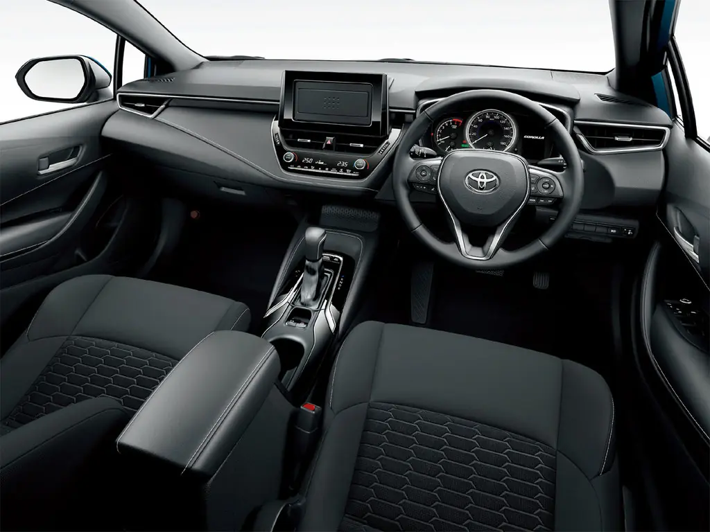 Toyota Corolla, 12 поколение, E210, Хэтчбек 5 дв., Япония, 03.2018 - 09.2022: фото поколения 13