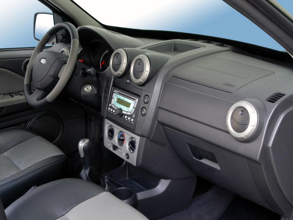 Ford EcoSport, I Рестайлинг, 2007–2012, Внедорожник 5 дв.: Передняя часть салона