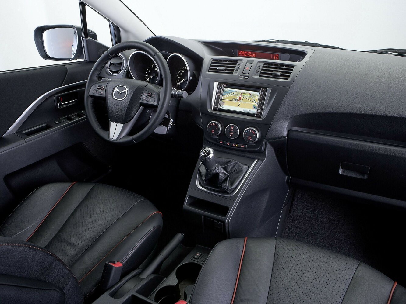 Mazda 5, II (CW), 2010–2018, Compact MPV: Front cabin
