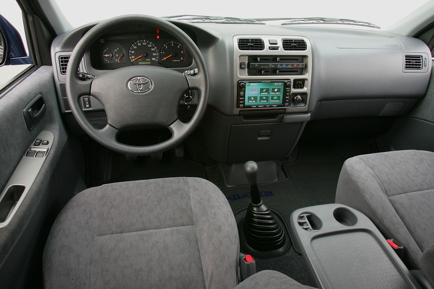 Toyota HiAce, XH10 Рестайлинг, 2006–2012, Минивэн Long: Передняя панель