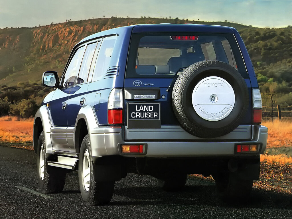 Toyota Land Cruiser Prado, 90 Series, 1996–1999, SUV 5 door: Rear three-quarter view