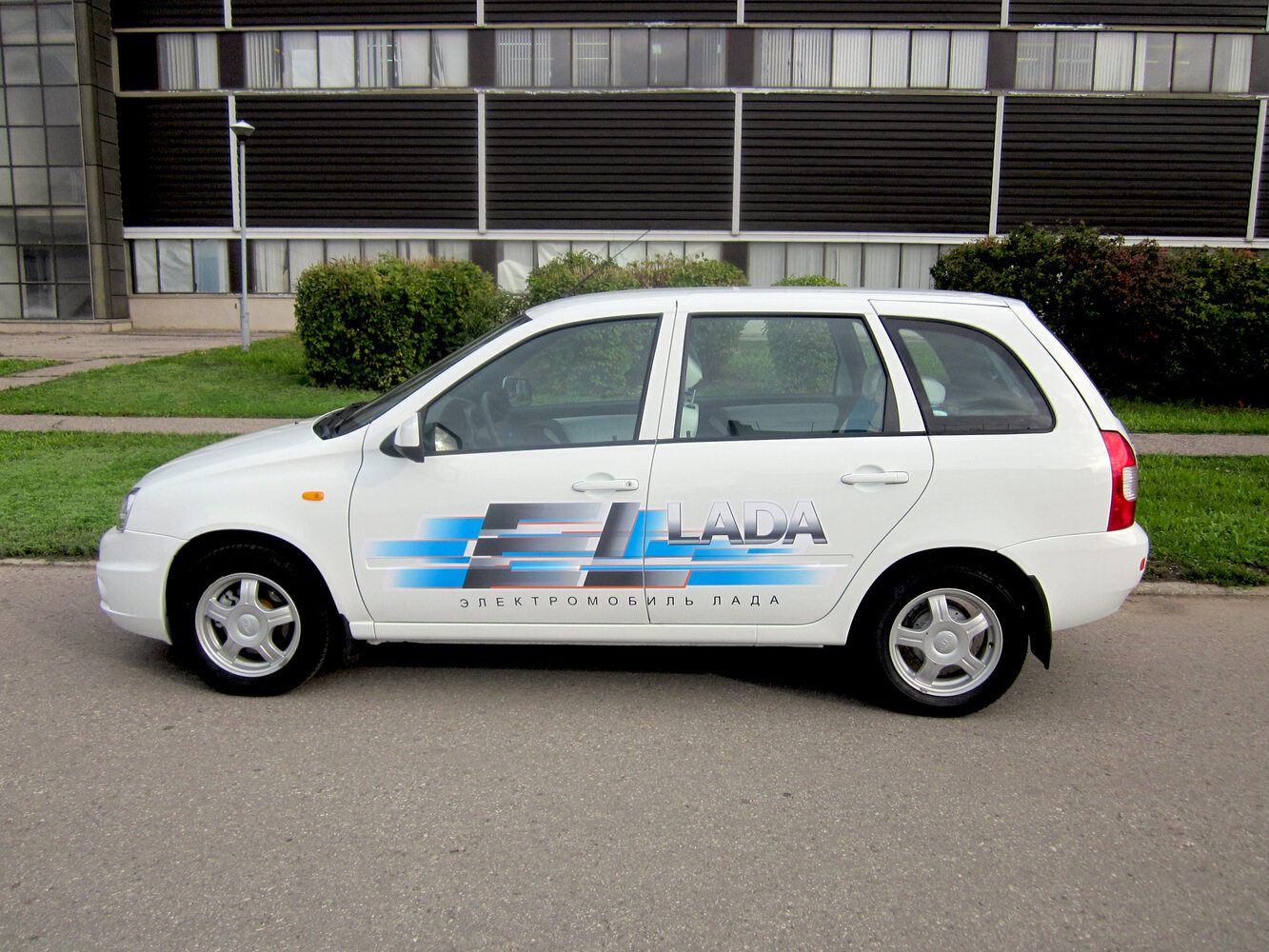 Lada (ВАЗ) EL Lada, , 2012–2013, Estate 5 door: Side view