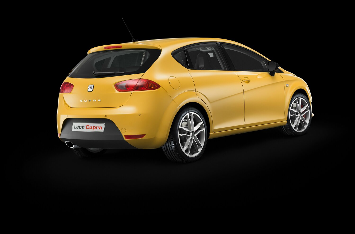 SEAT Leon Cupra, II, 2006–2009, Хэтчбек 5 дв.: Вид сзади в три четверти
