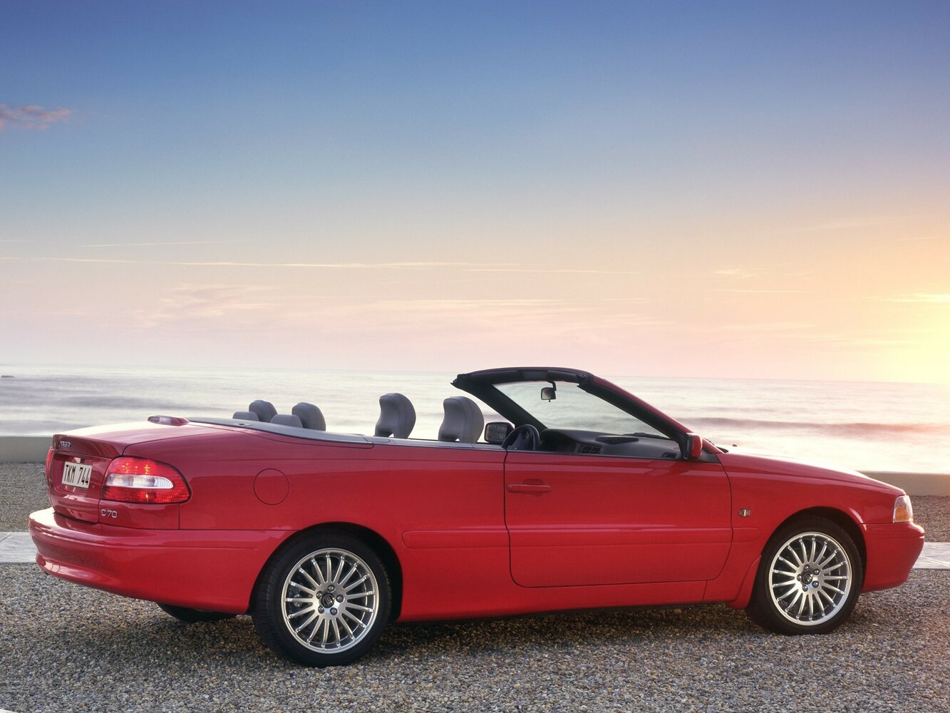 Volvo C70, I, 1997–2005, Convertible: Side view